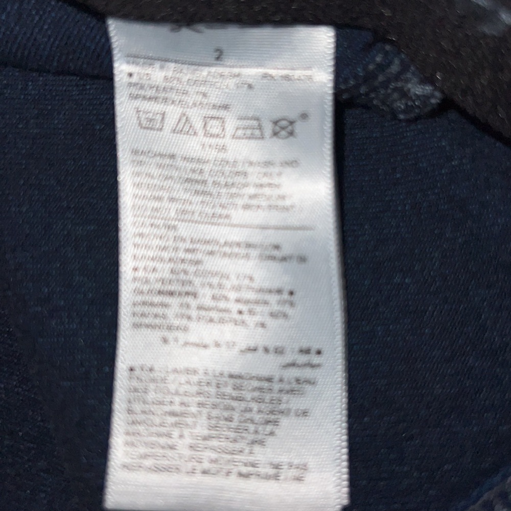 Old Navy Like New Super Skinny Mid-Rise Jeggings - Picture 5 of 5